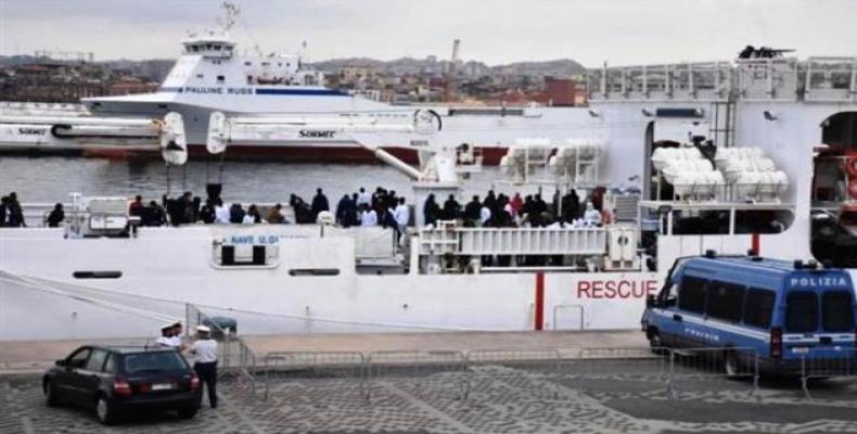 177 refugees refused authorization to disembark in Italy.  Photo: AP