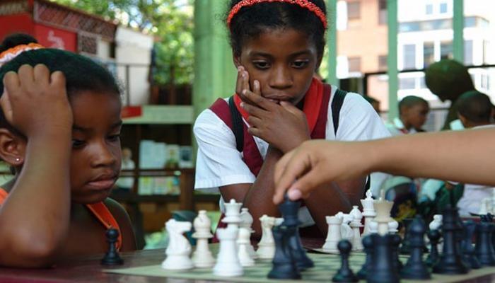 Radio Havana Cuba  Lebanese hold chess game in solidarity with Cuba