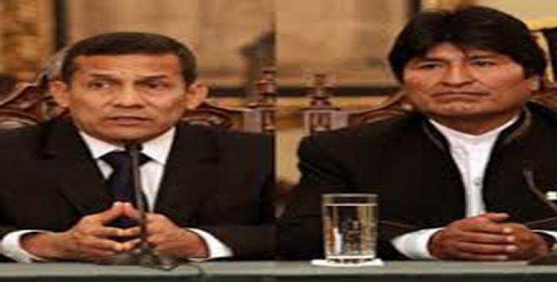 Presidente de Bolivia, Evo Morales, y su homólogo de Perú, Ollanta Humala,