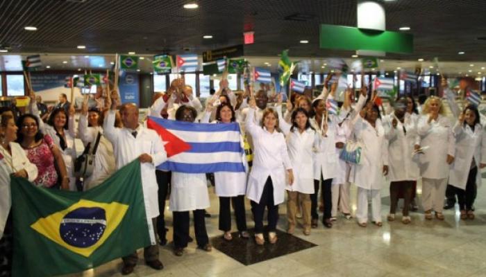 A la mi-novembre, Cuba a décidé de cesser sa participation au programme de coopération médicale avec le Brésil suite aux offenses proférées par Jair Bolsonaro.