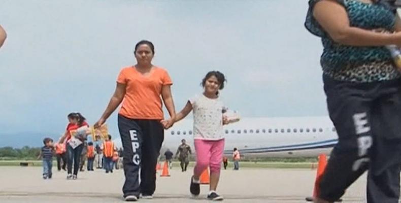 Children are deported from U.S. to violence-ridden countries.   Photo: Democracy Now