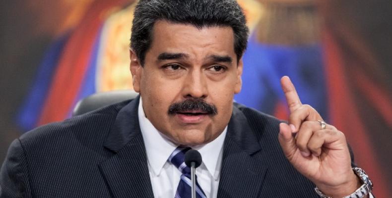 Presidente da Venezuela rejeita planos entreguistas da oposição.