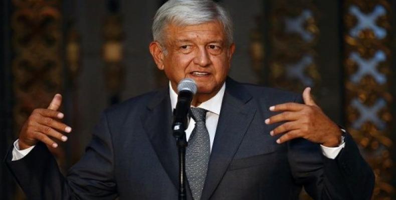 Mexico's president-elect Andres Manuel Lopez Obrador addresses the media after a private meeting with Mexico's President Pena Nieto in Mexico City.  Photo: Reut