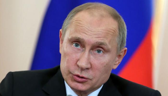 Putin kritikas neglekton respekti la internacian juron kaj uzi militan forton kiel konfliktsolvado