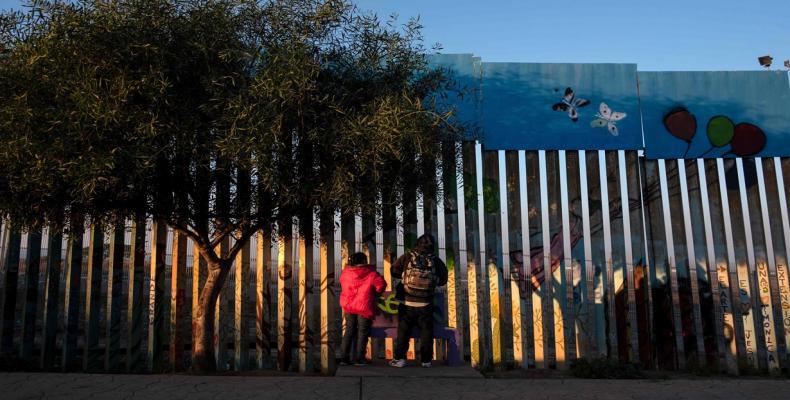 U.S. plans to send asylum seekers back to Mexico while awaiting claims processing.  Photo: teleSUR