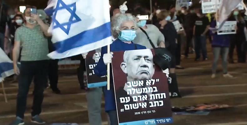 In Tel Aviv, a reported 2,000 demonstrators took part in the protest.  (Photo: AFP)