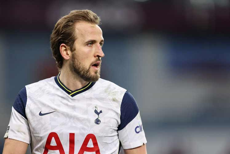 Com gol de Kane, Tottenham busca empate no fim contra o Chelsea